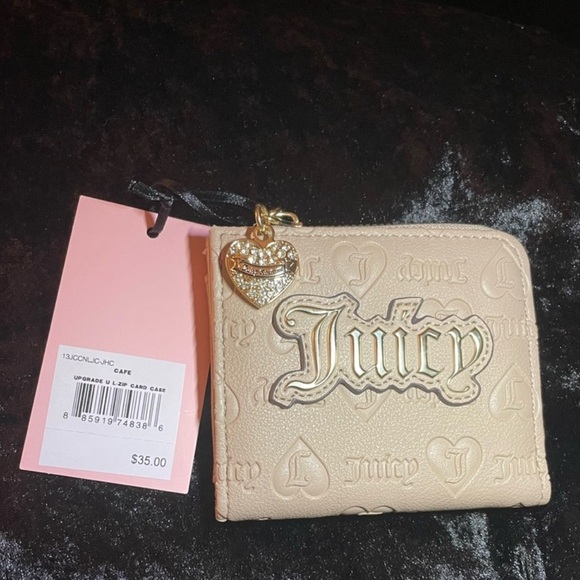 Juicy Couture Accessories - NWT Juicy Couture L Zip Cardholder. Cafe Color